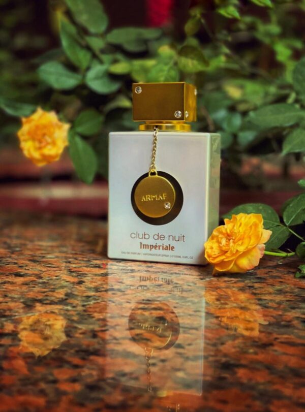 عطر کلاب دِ نویت وایت ایمپریال - ادکلن Club de Nuit White Imperiale - Image 3