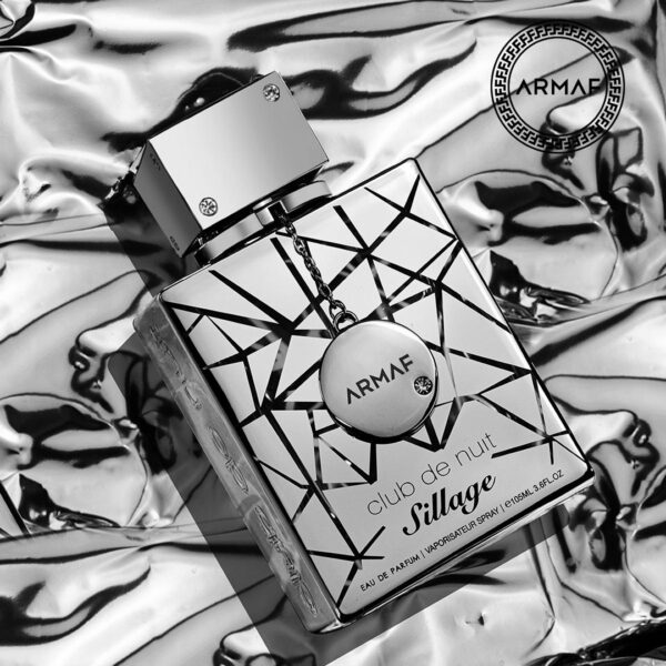 عطر کلاب د نویت سیاژ - ادکلن Club de Nuit Sillage - Image 3